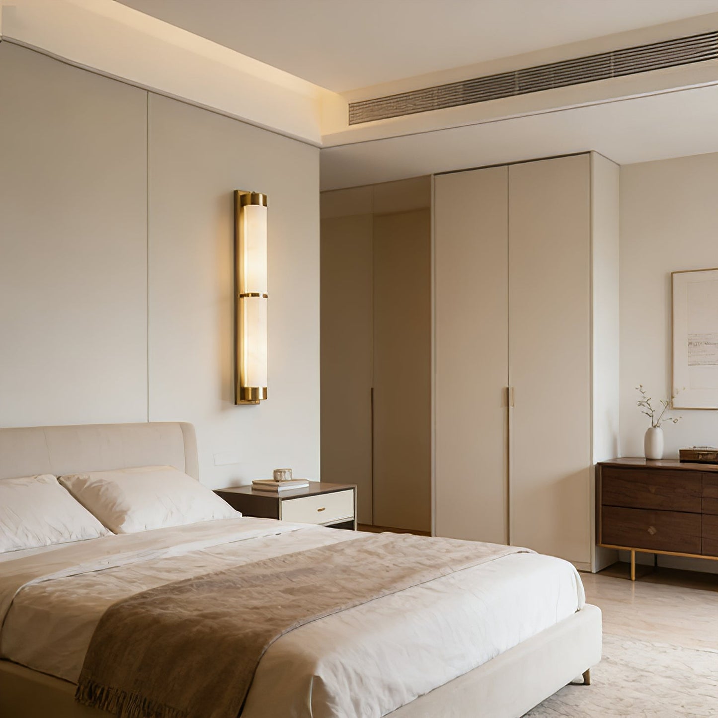 VUUE Cylindra Alabaster Brass Wall Light