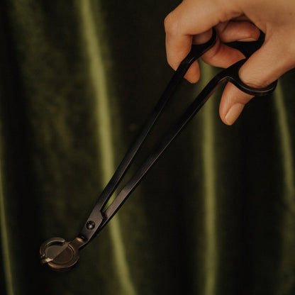 The Wick Trimmer